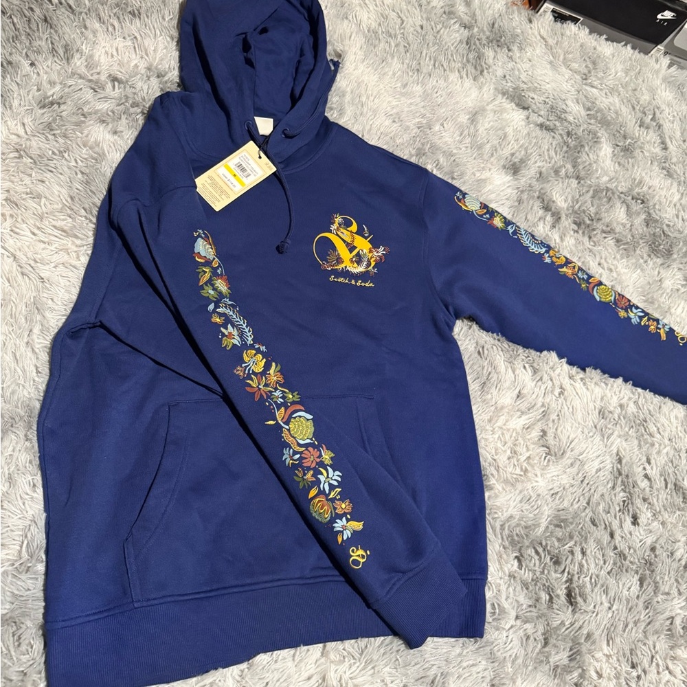 Blue Floral Men's Hoodie new with tags